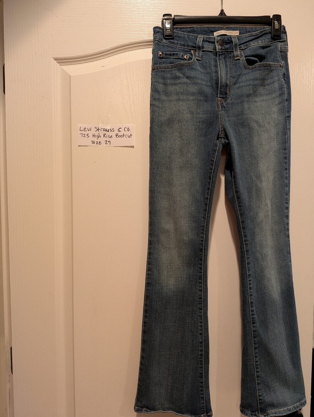 Levi's Women's High Rise KISS Bootcut Jeans in Medium Blue